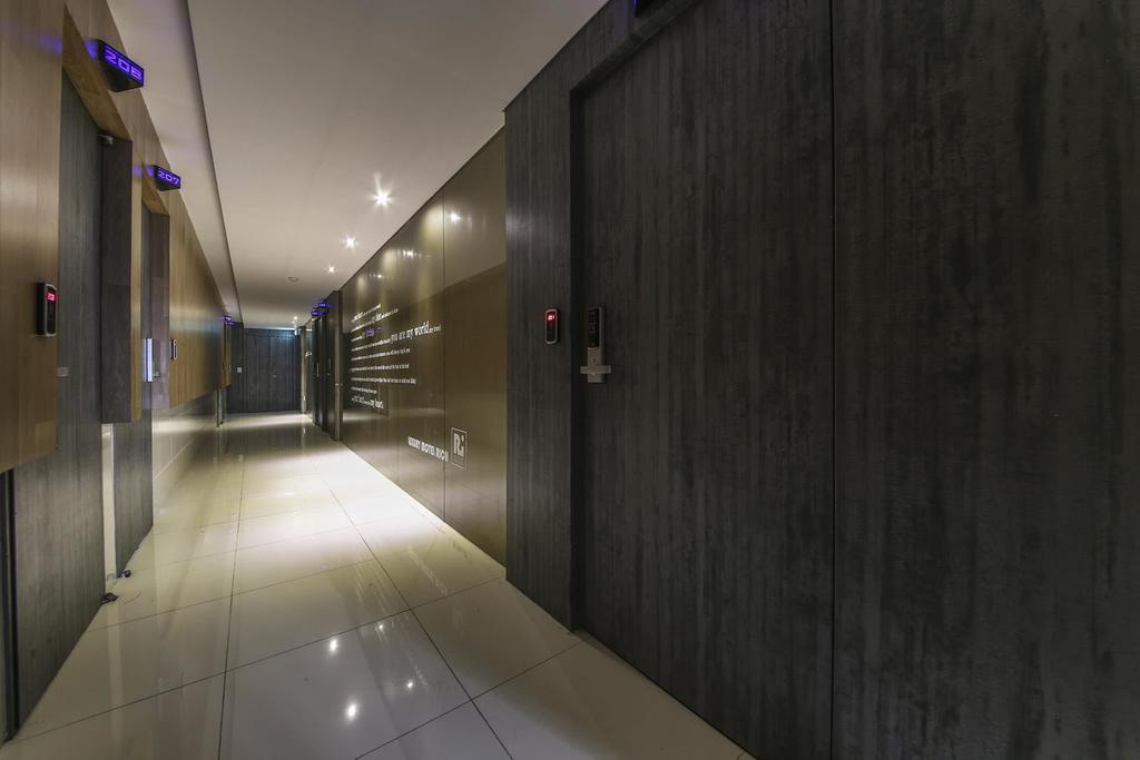 Richi Hotel Сувон Экстерьер фото
