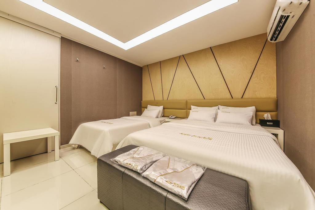 Richi Hotel Сувон Экстерьер фото