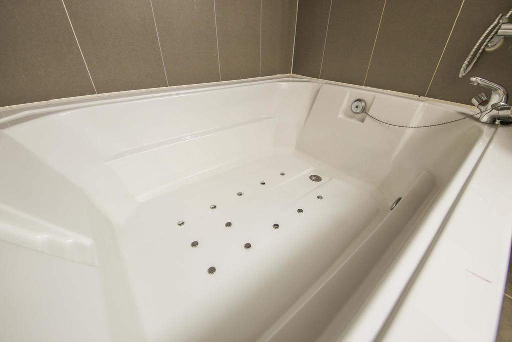 Richi Hotel Сувон Экстерьер фото