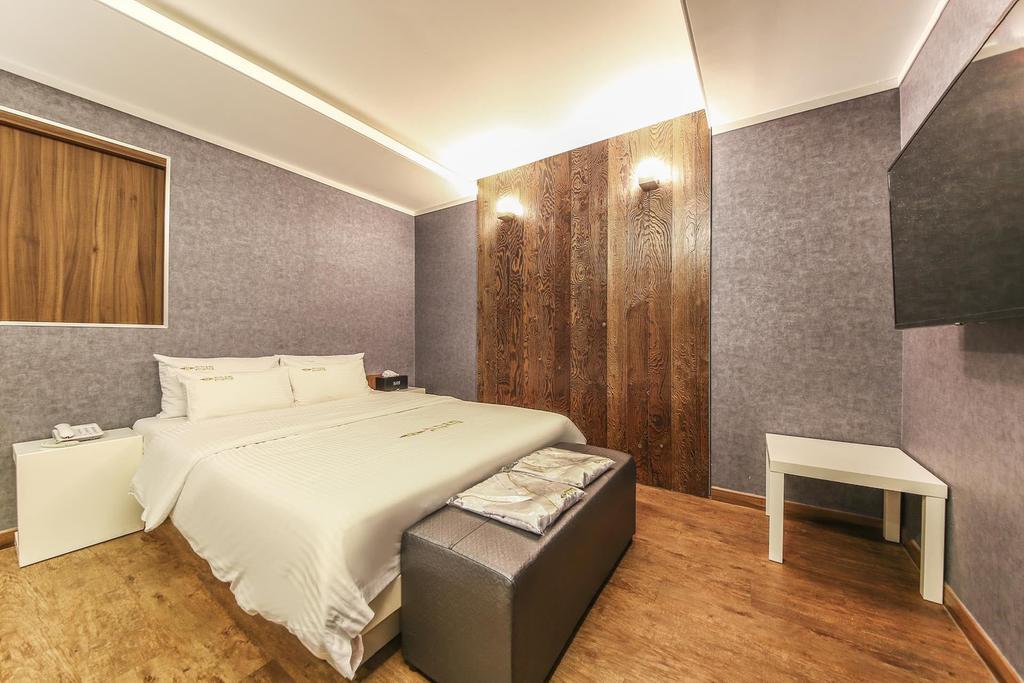 Richi Hotel Сувон Экстерьер фото